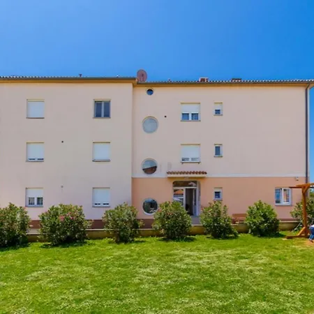 800 Meter Zum Sandstrand Mit Kuche, Balkon, Grill, Klima, Wlan Apartment *